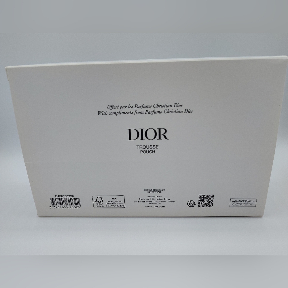 DIOR Beauté White Couture CD Pouch Gold Hardware VIP Cosmetic Bag AUTHENTIC GWP - Picture 10 of 15